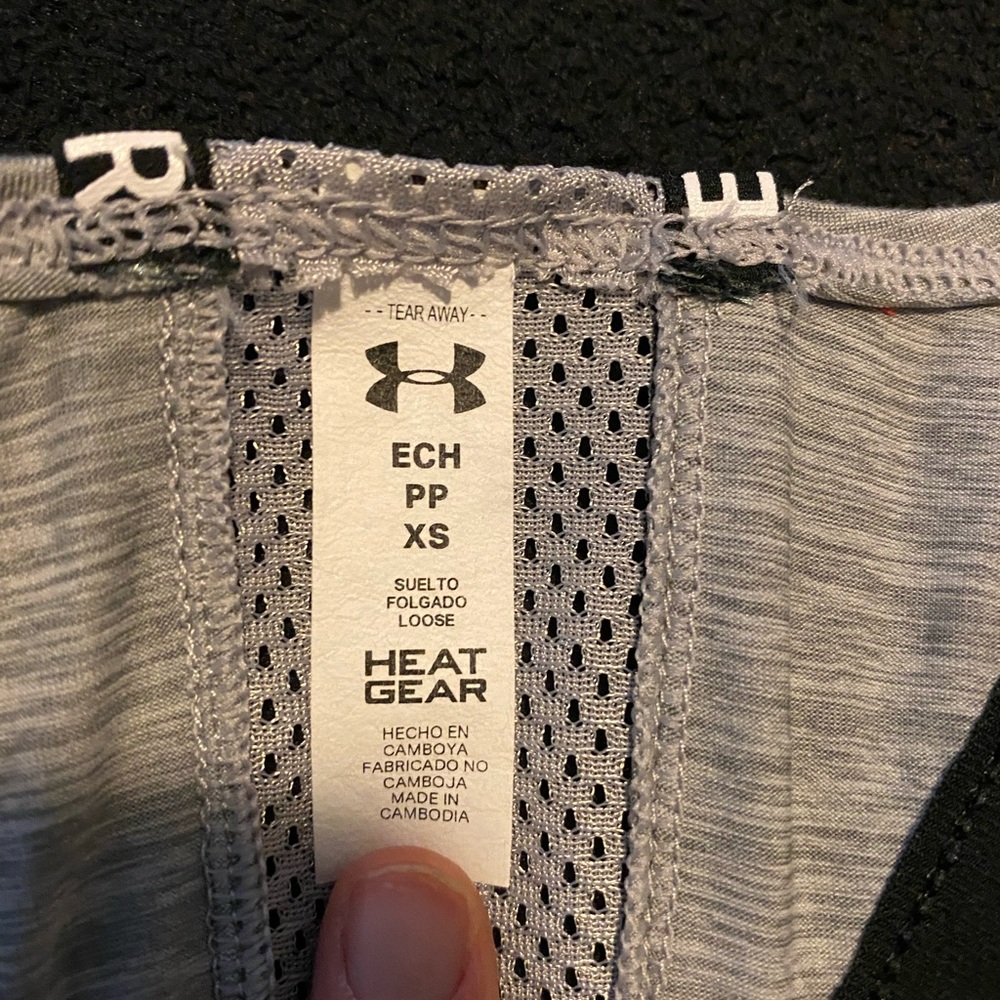 Gym Mesh Back Tank - Picture 4 of 4